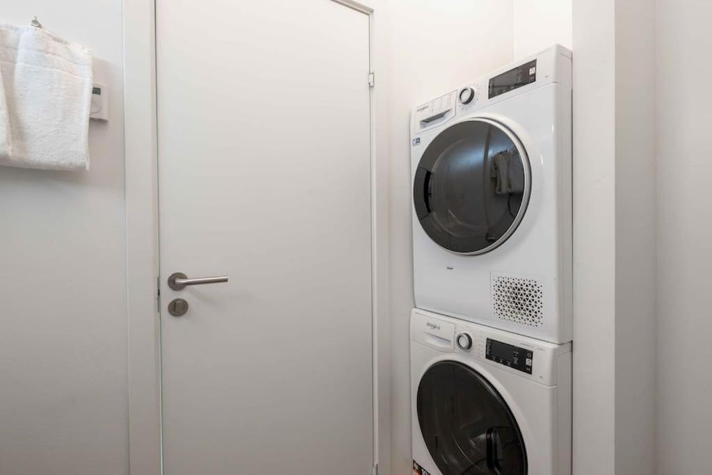 Spacious Double-flat For 10 In Cph Center Leilighet København