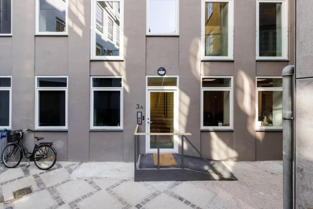 Spacious Double-flat For 10 In Cph Center Leilighet *