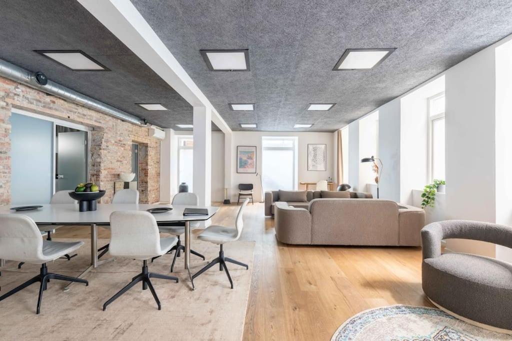 Spacious Double-flat For 10 In Cph Center * København