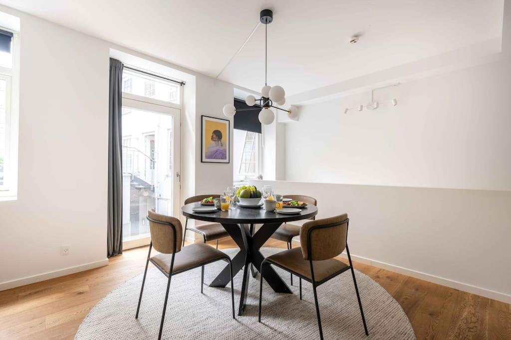 Leilighet Spacious Double-flat For 10 In Cph Center København