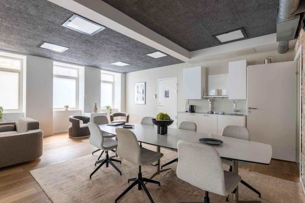 Spacious Double-flat For 10 In Cph Center Leilighet *