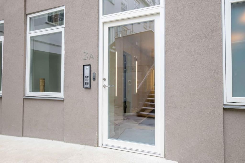 Spacious Double-flat For 10 In Cph Center Leilighet *